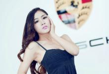 保时捷极品车模有气质性感好身材